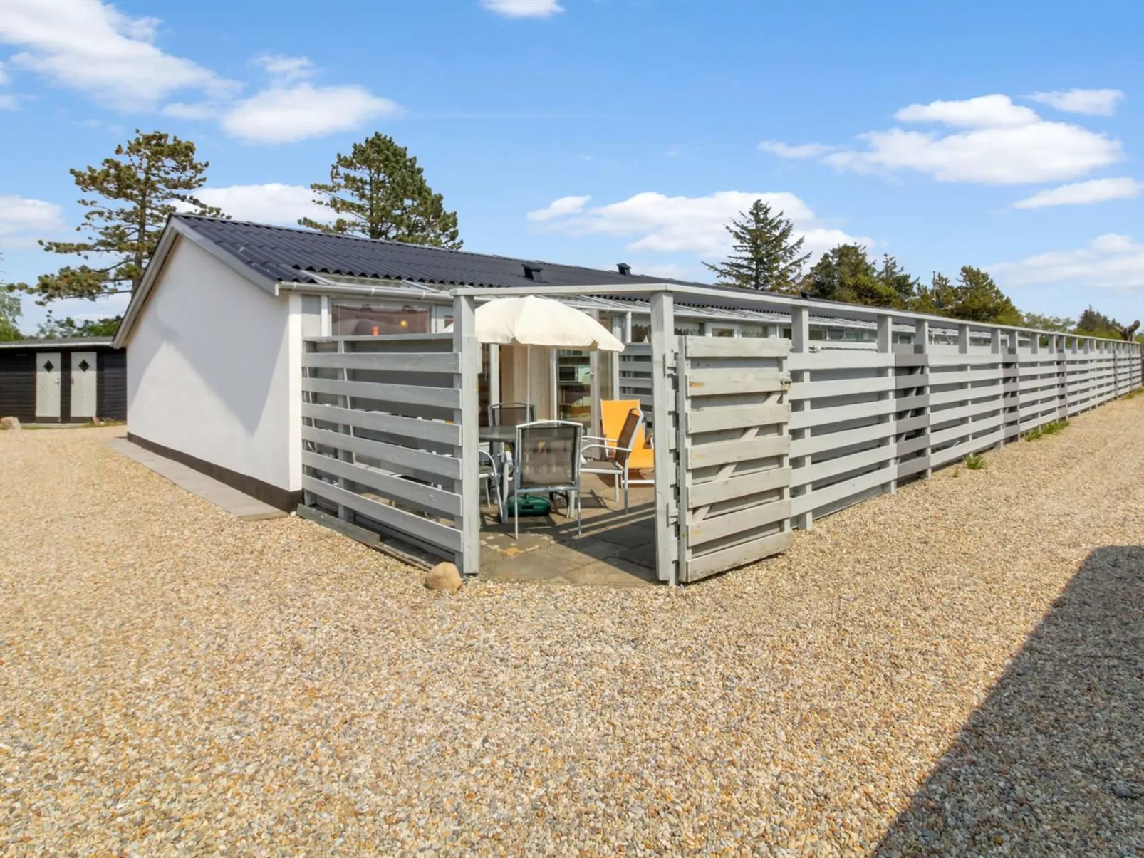 "Genadij" - 1km from the sea-Dehors