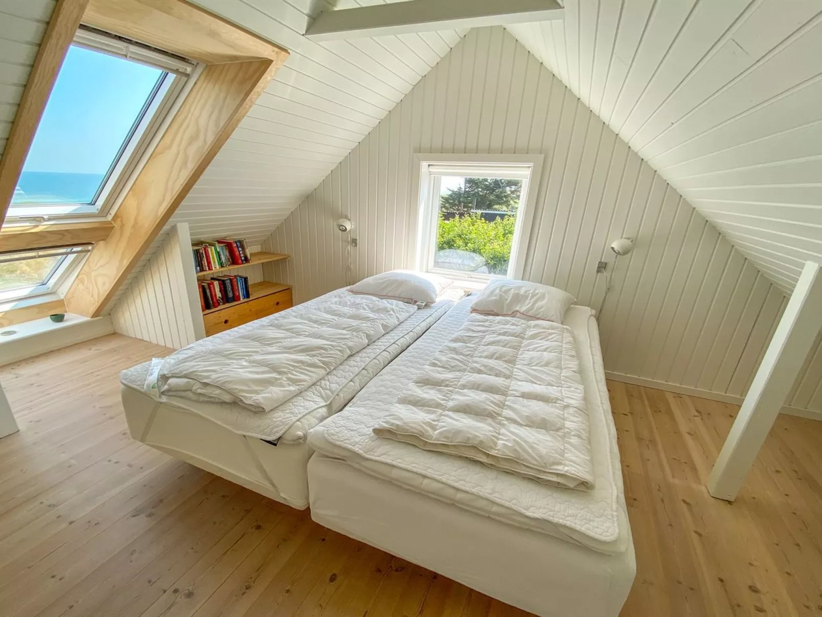 "Alkmar" - 75m from the sea-Drinnen