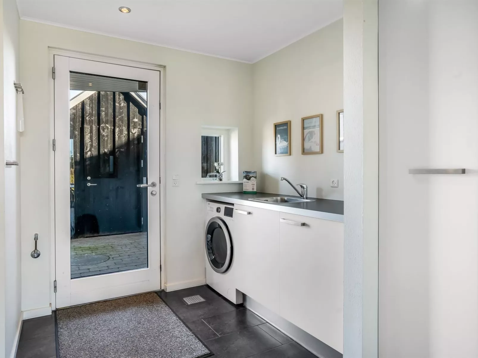 "Oliver" - 600m from the sea-Drinnen