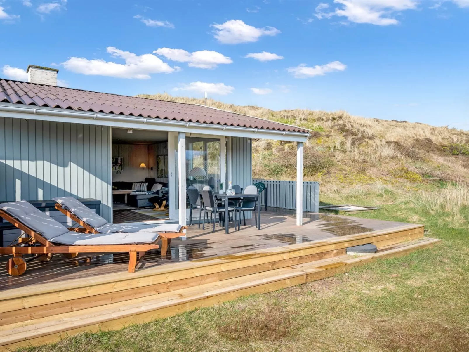 "Sutere" - 200m to the fjord-Outside