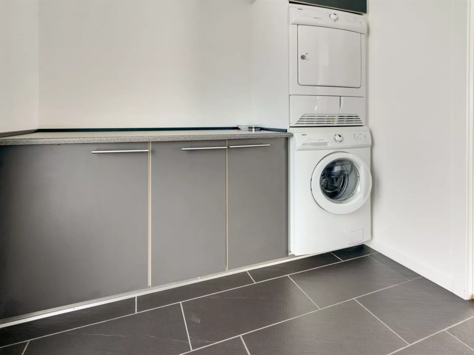 "Edda" - 400m from the sea-Dedans