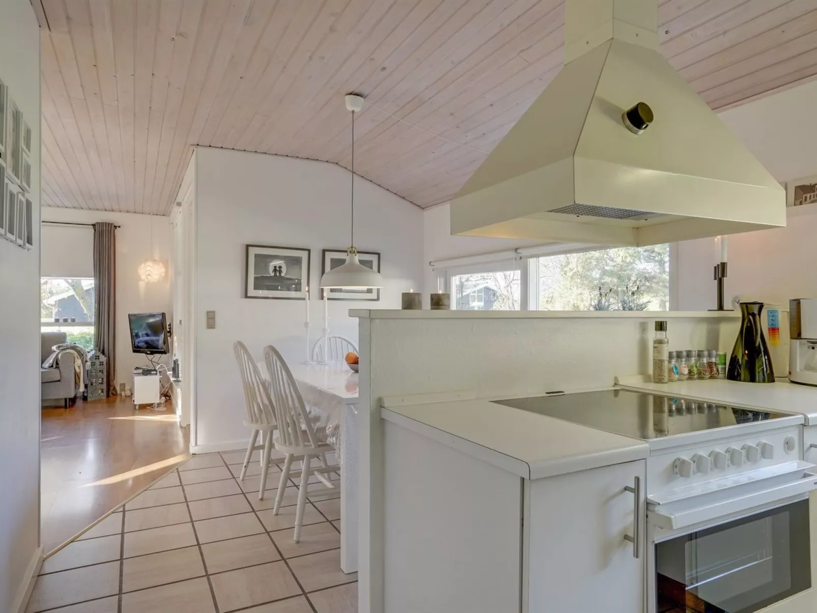 "Anella" - 1.4km from the sea-Inside