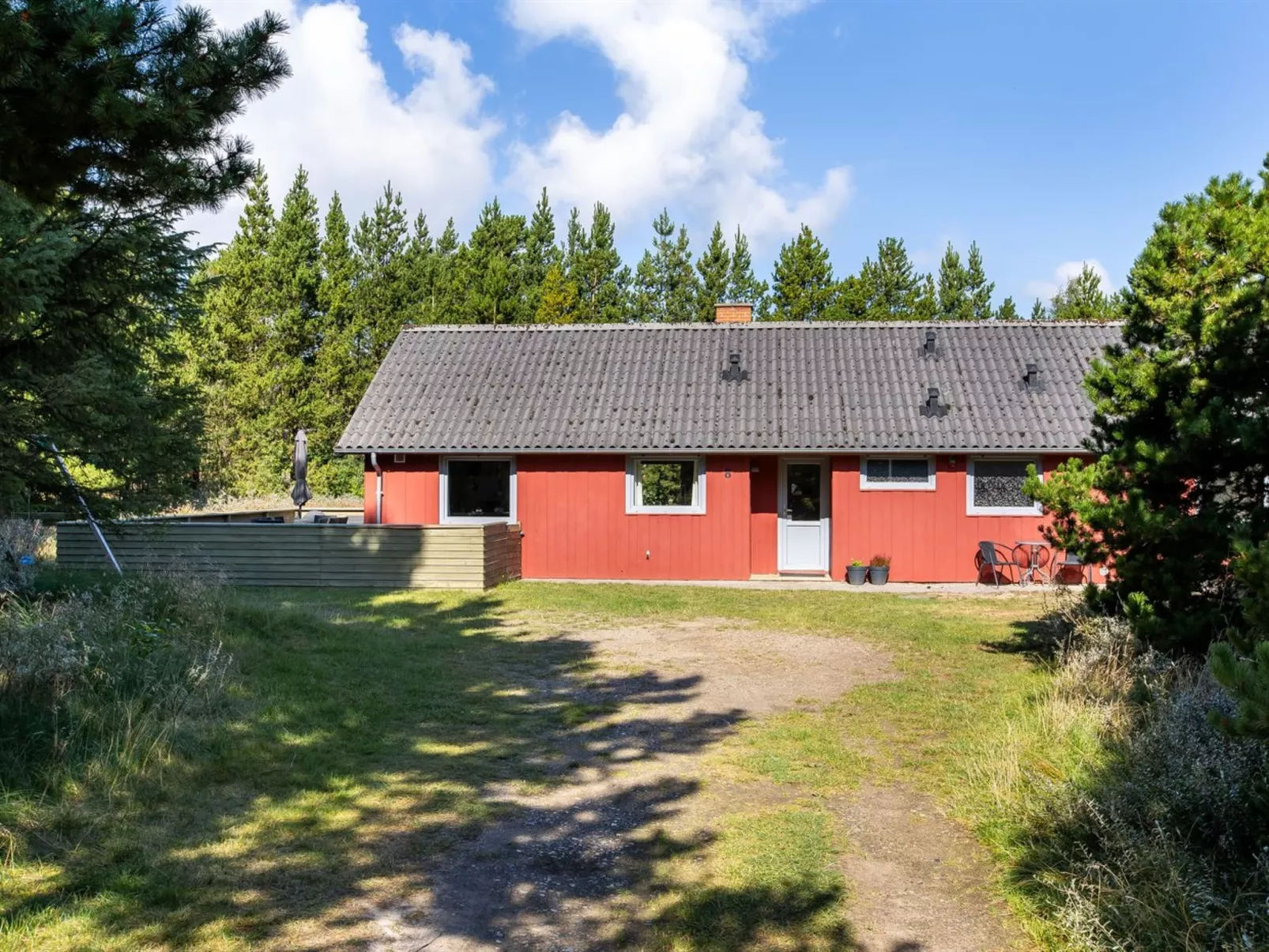 "Maija" - 1.4km from the sea