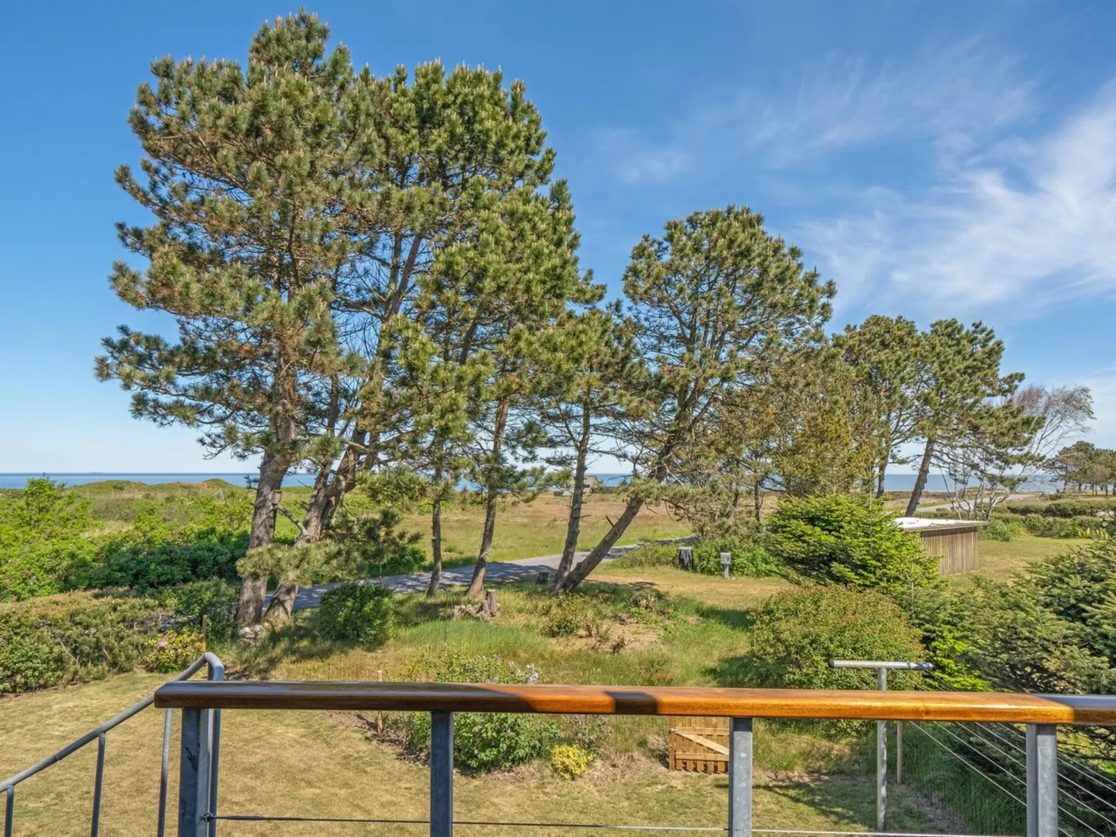 "Eivi" - 150m from the sea-Draußen