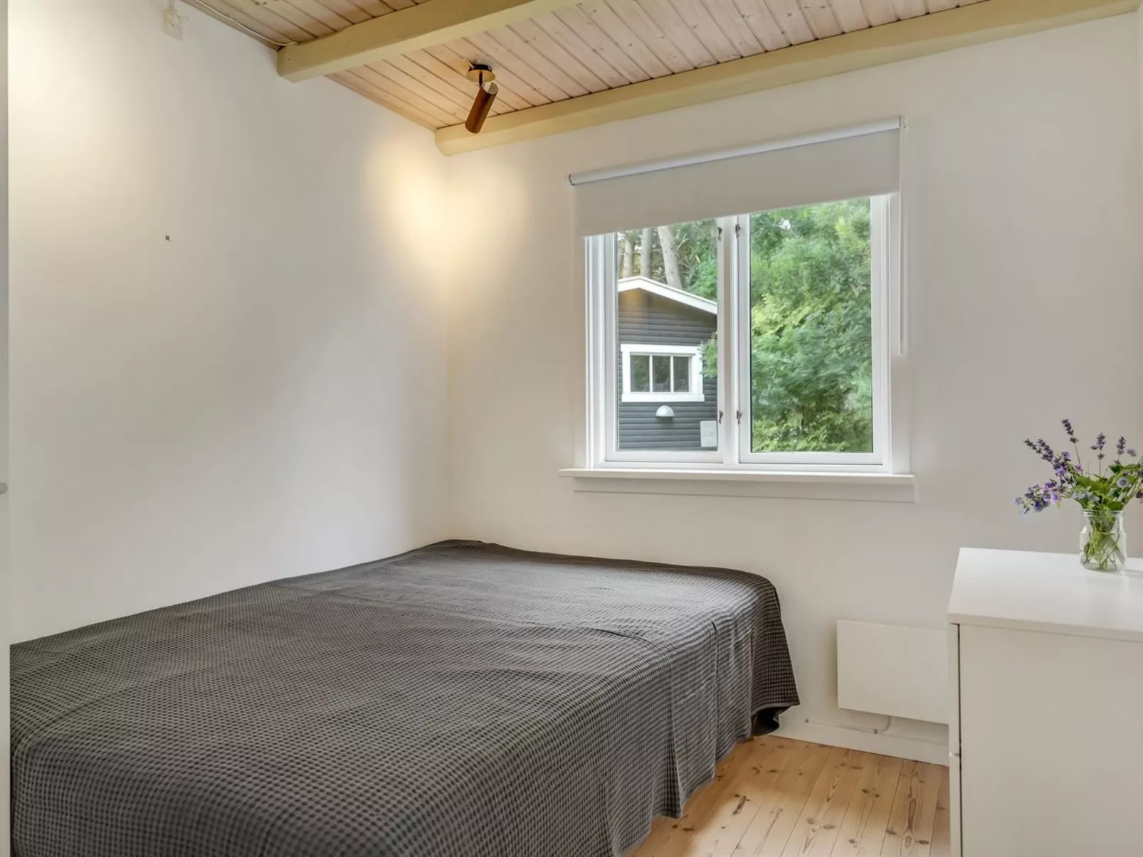 "Sverkel" - 700m from the sea-Drinnen