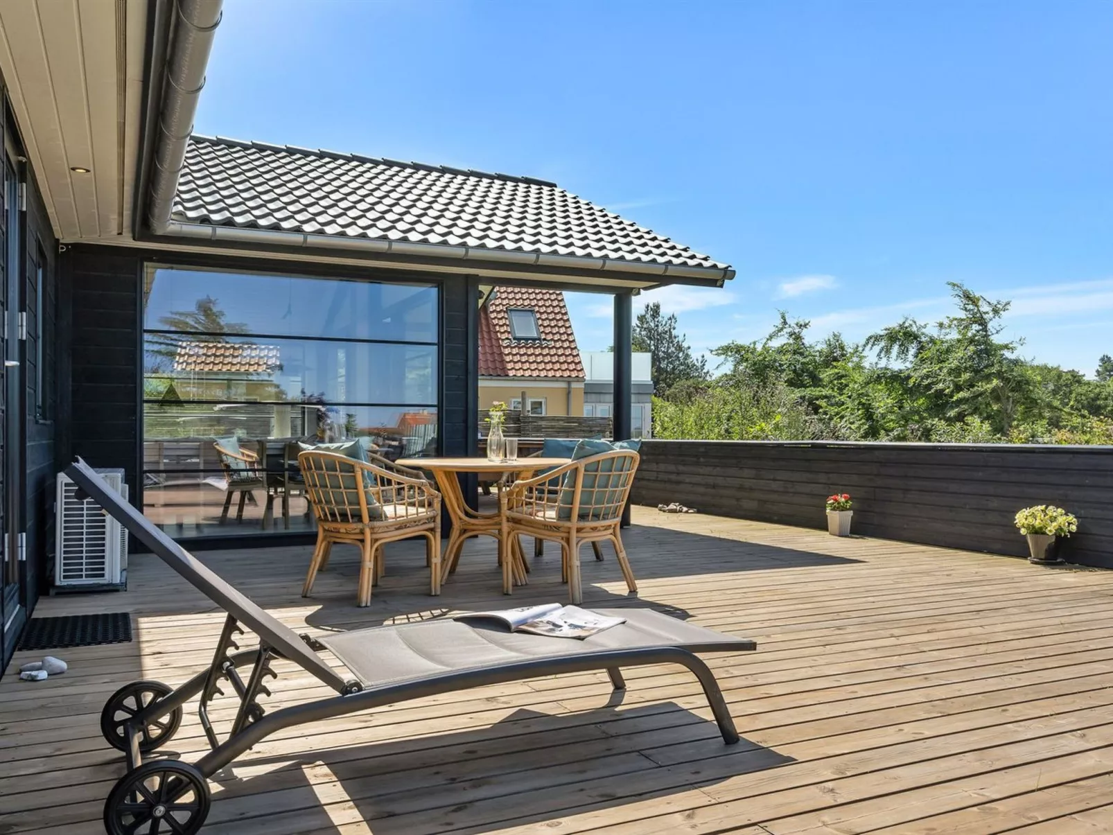 "Gunver" - 150m from the sea-Outside