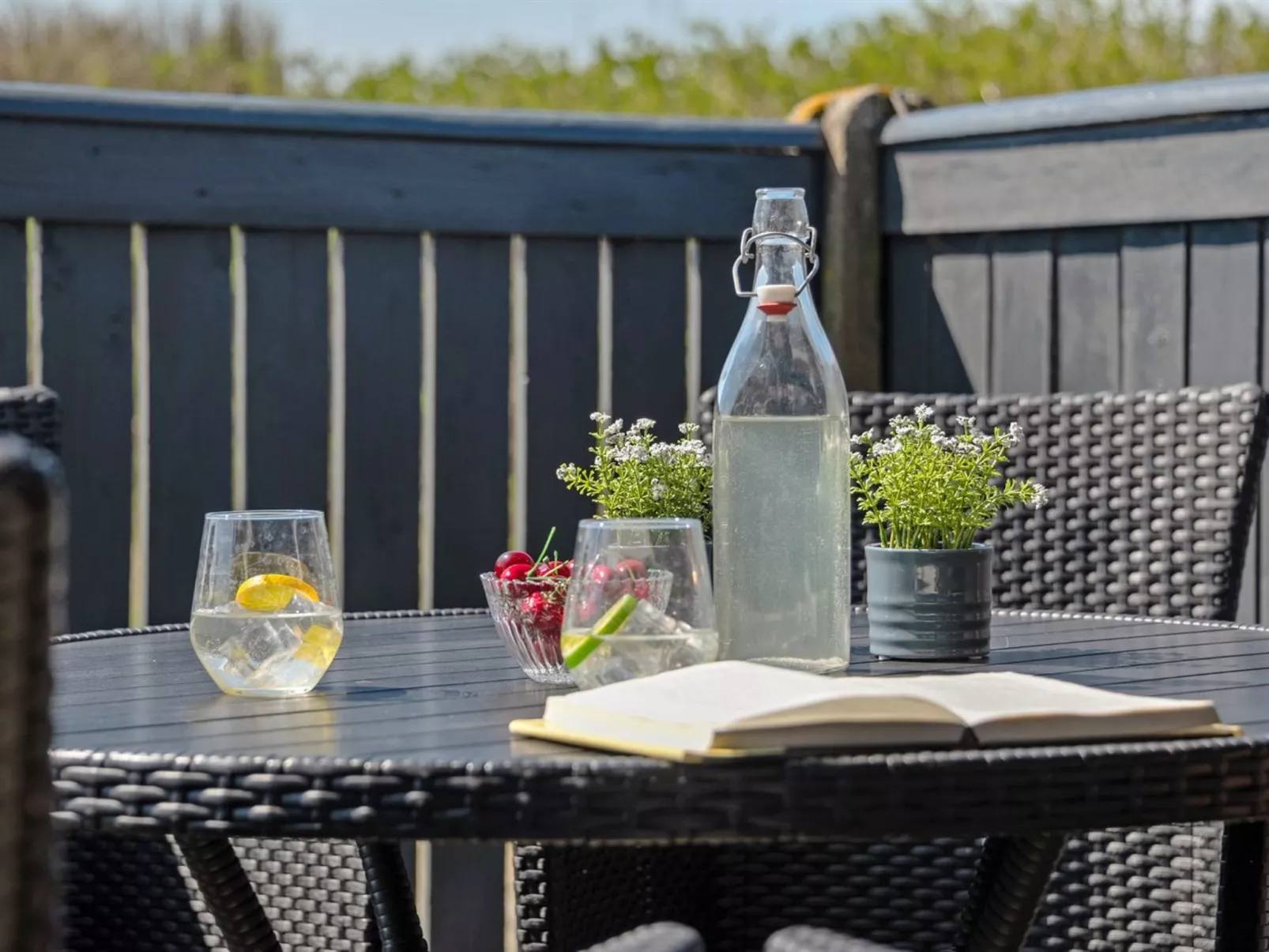 "Wulfhild" - 800m from the sea-Draußen