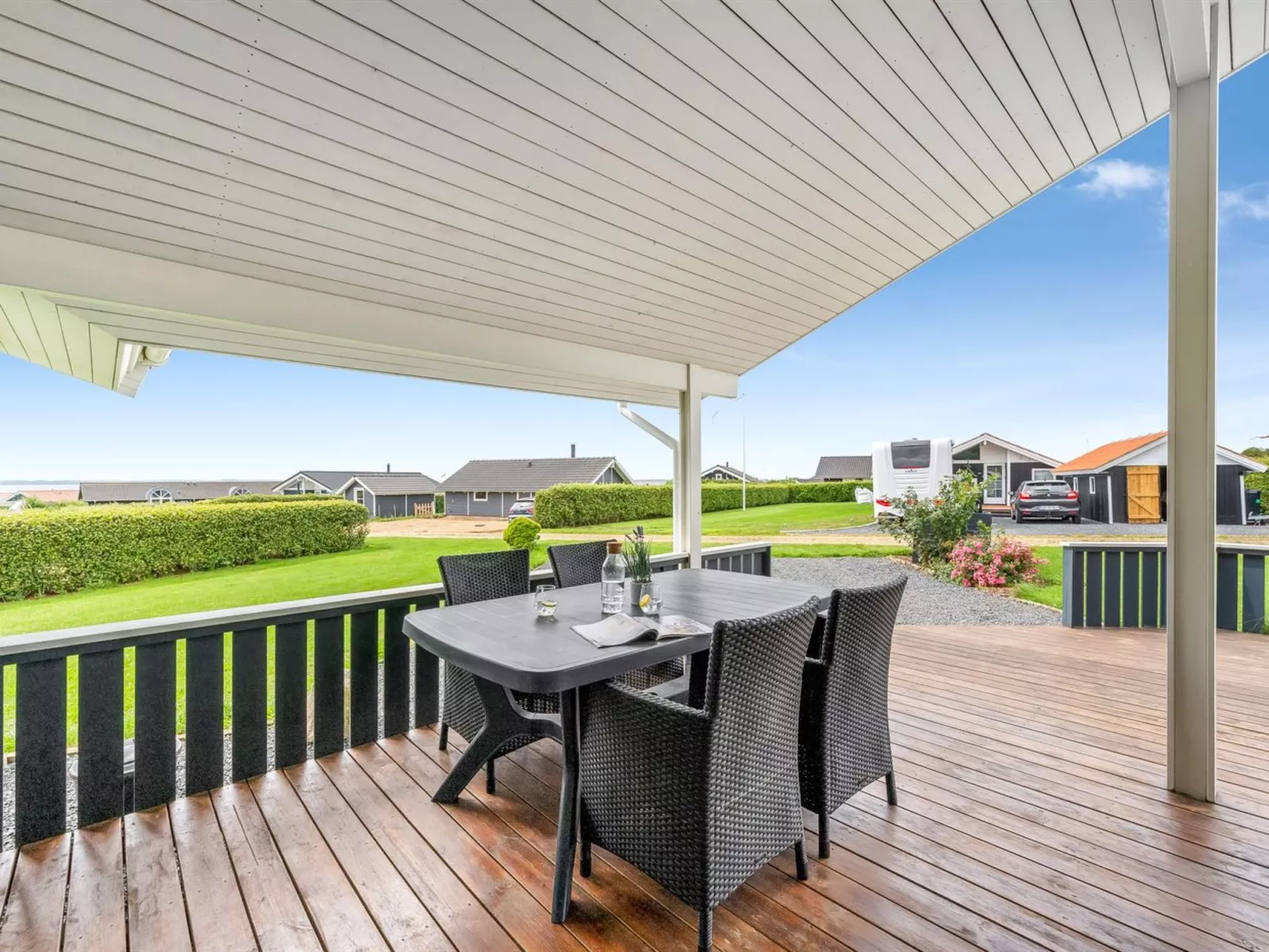 "Lucio" - 350m to the fjord-Outside