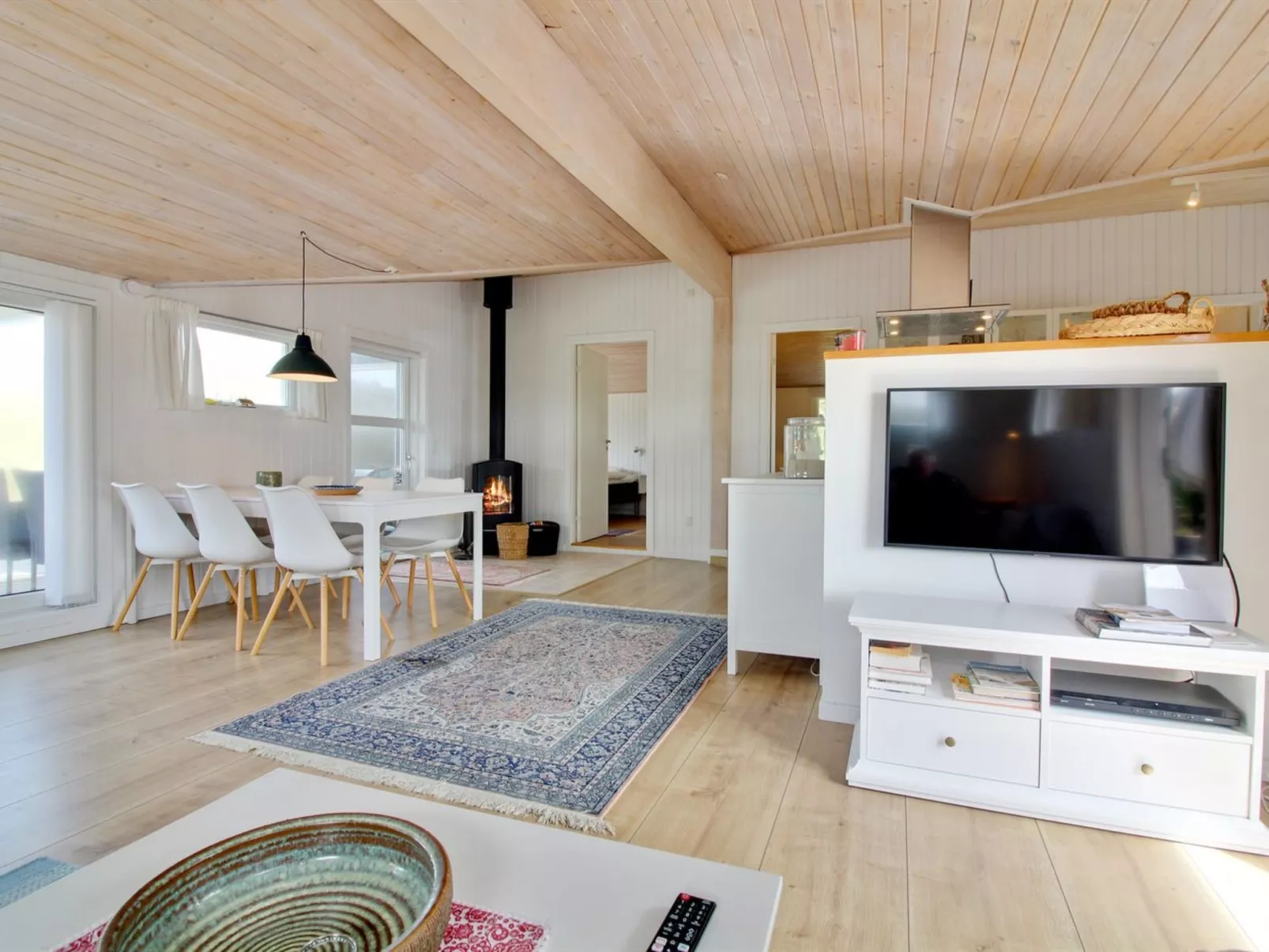 "Ingemar" - 100m from the sea-Dedans