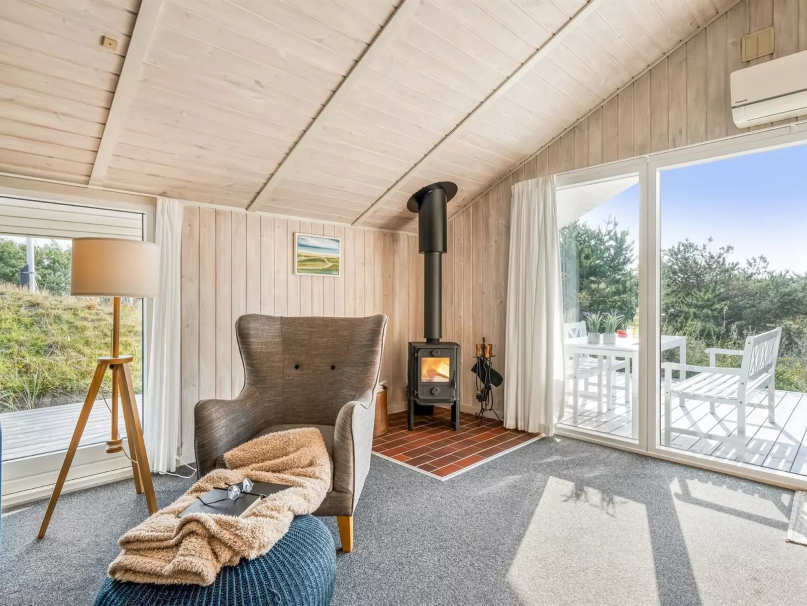 "Edvardine" - 400m from the sea-Inside