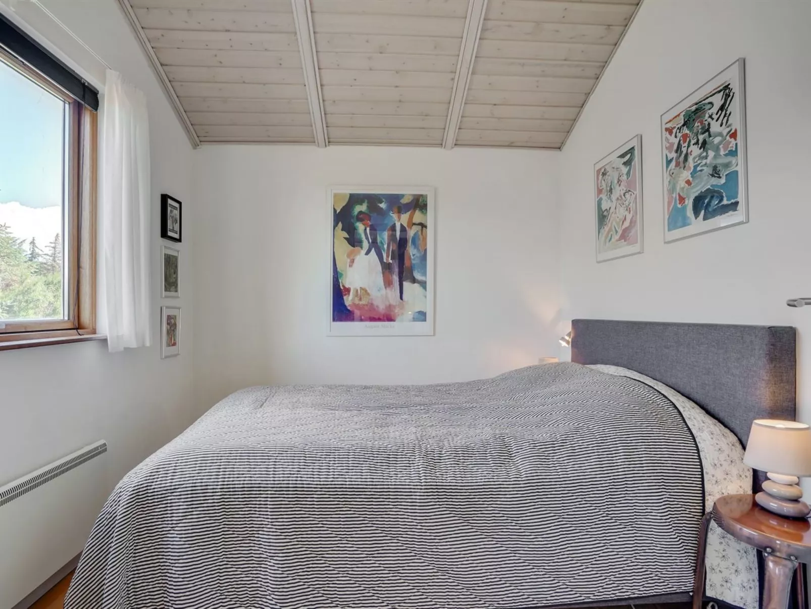 "Gudmunda" - 200m to the fjord-Dedans