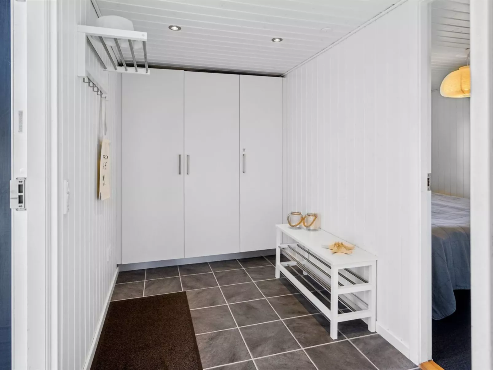 "Ekatarina" - 125m from the sea-Inside