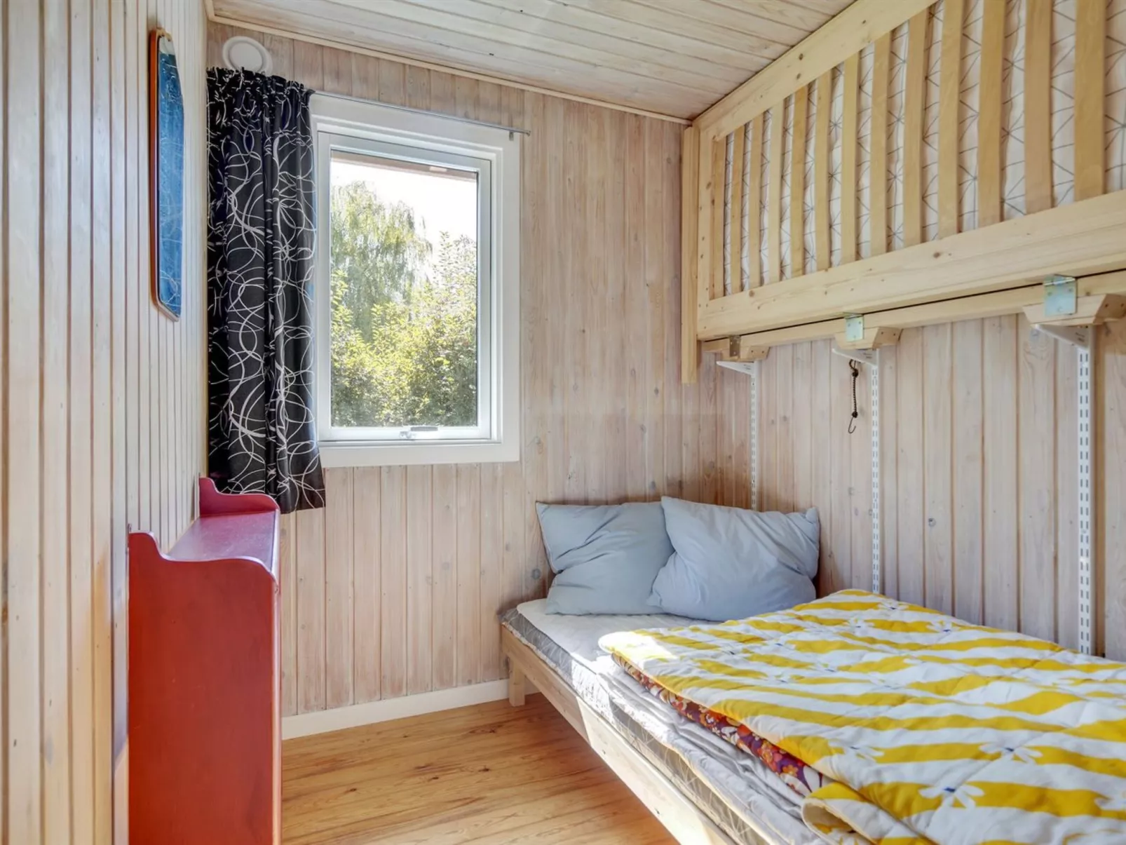 "Mile" - 260m from the sea-Inside