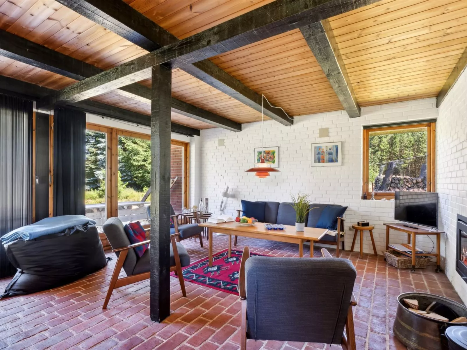 "Jorinde" - 2.8km from the sea-Inside