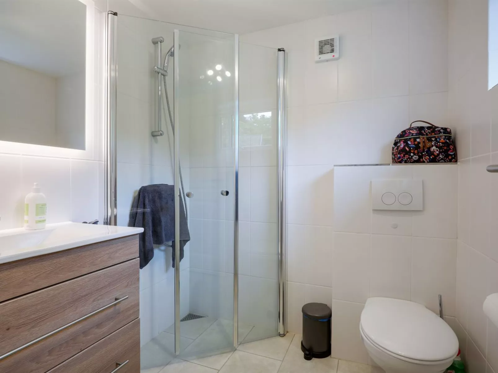 "Anemette" - 100m from the sea-Inside