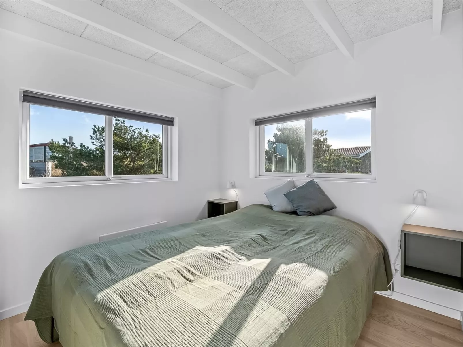 "Niesina" -  from the sea-Drinnen