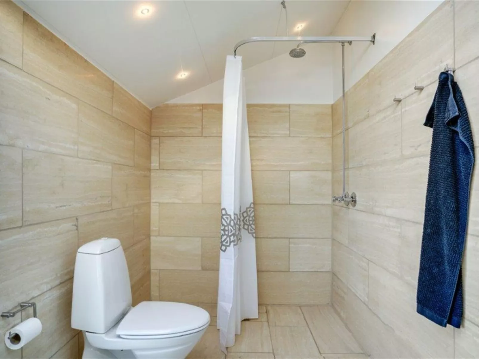 "Helin" - 100m from the sea-Inside