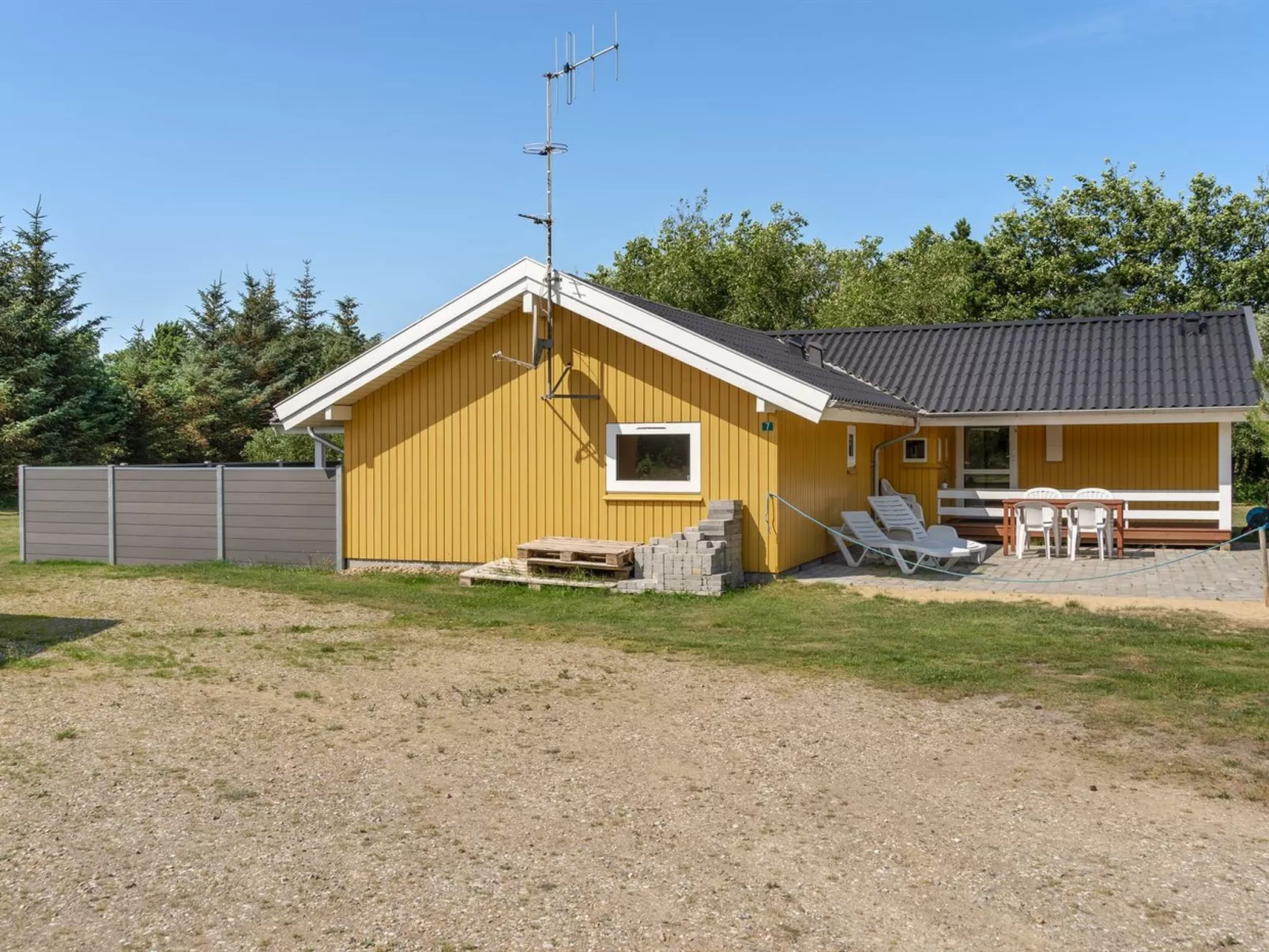 "Euphemia" - 900m from the sea-Outside