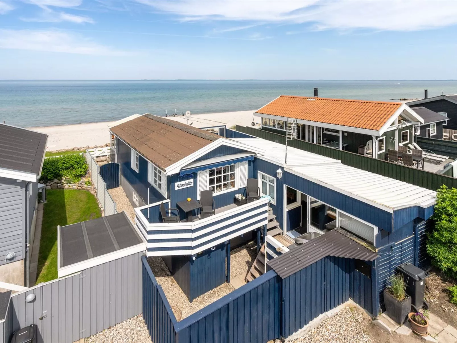 "Nera" - 10m from the sea-Draußen