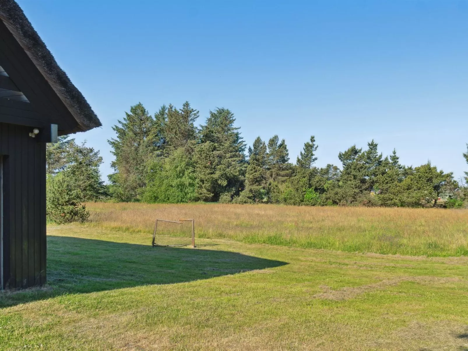 "Gertrudis" - 2km to the fjord-Outside