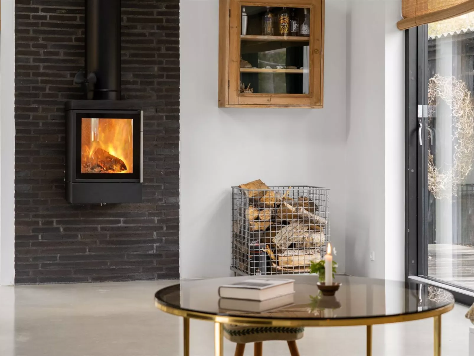 "Michael" - 400m from the sea-Drinnen