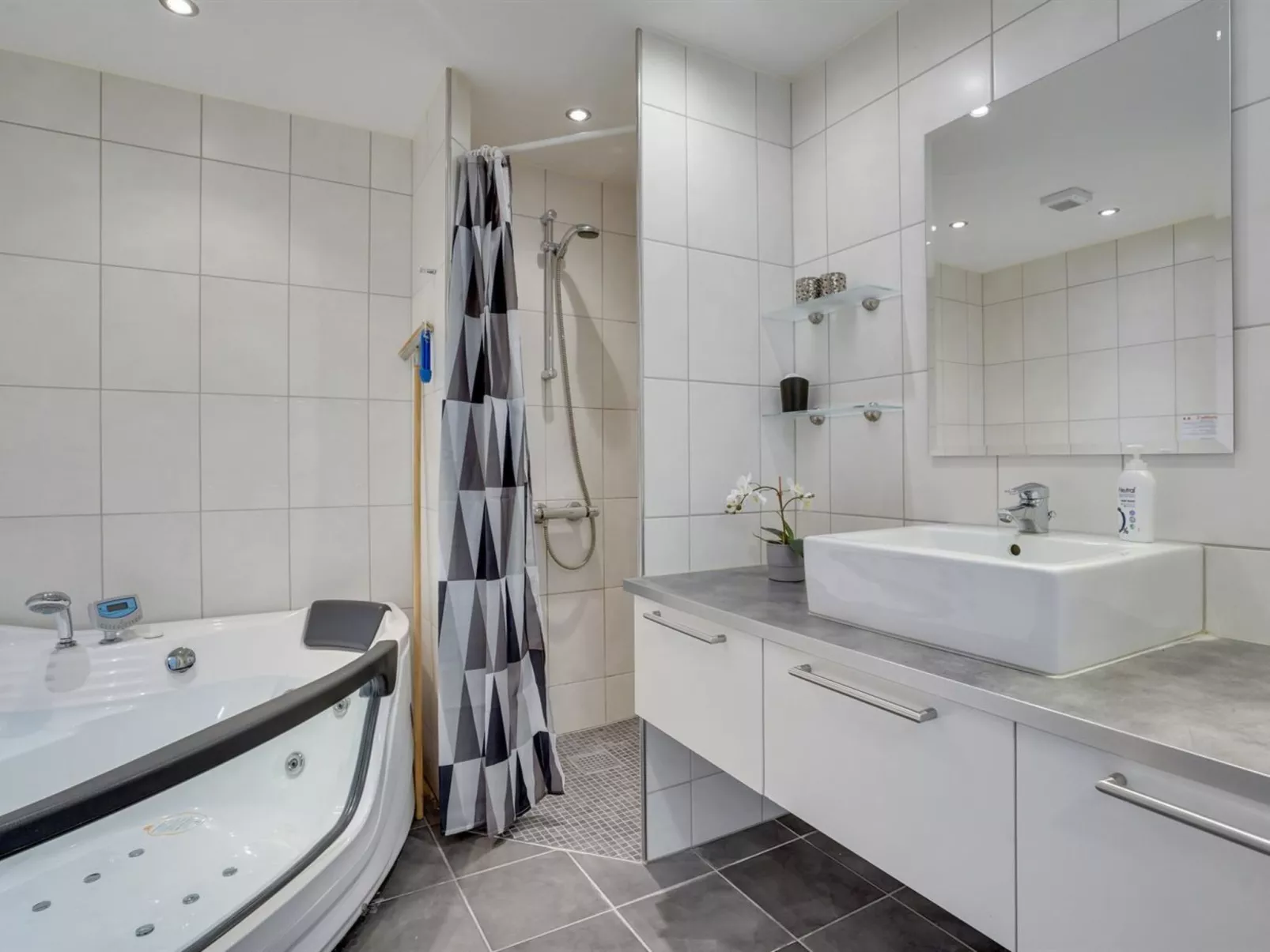 "Perttu" - 3.5km from the sea-Drinnen