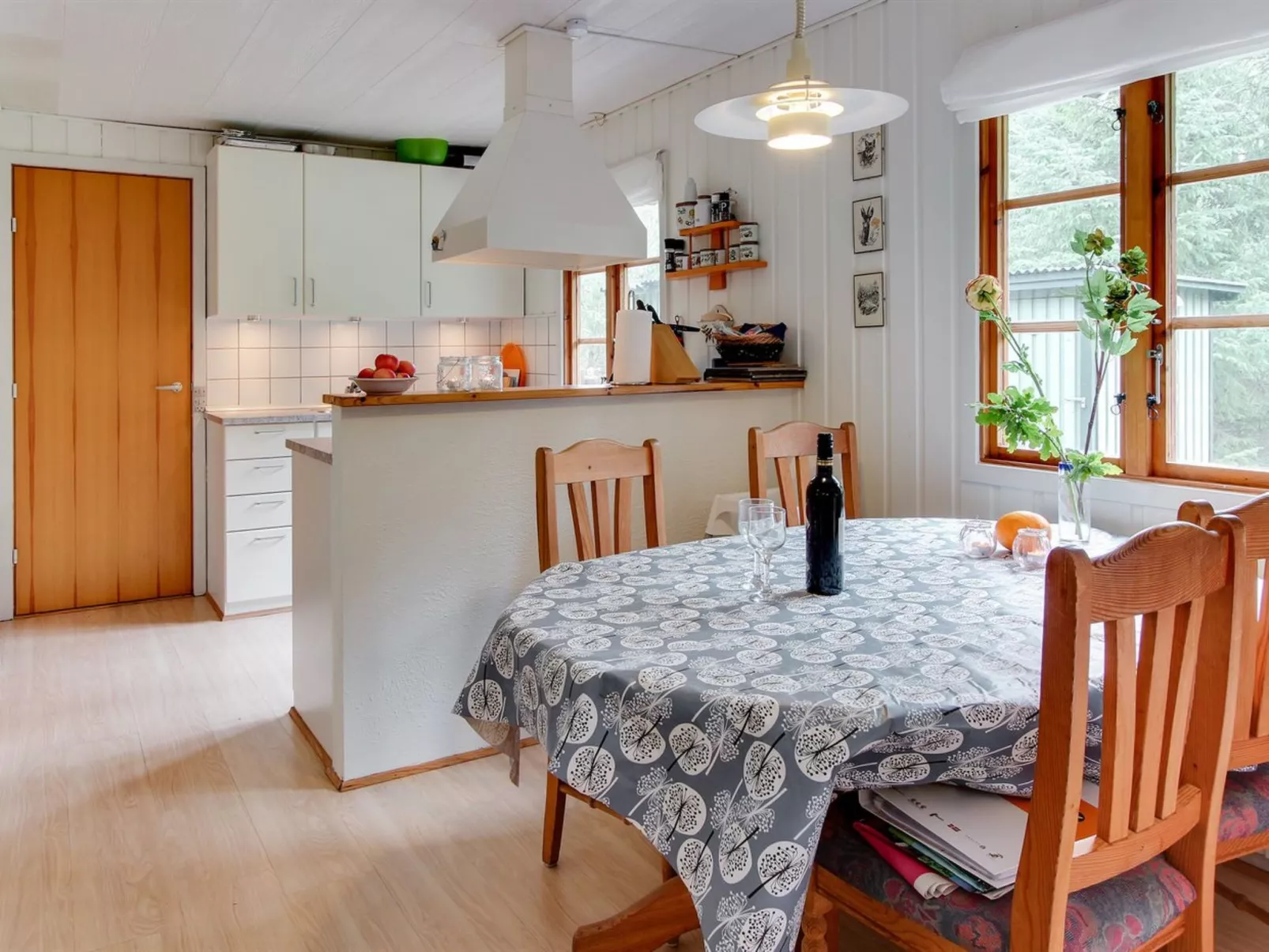 "Milrid" - 800m from the sea-Inside