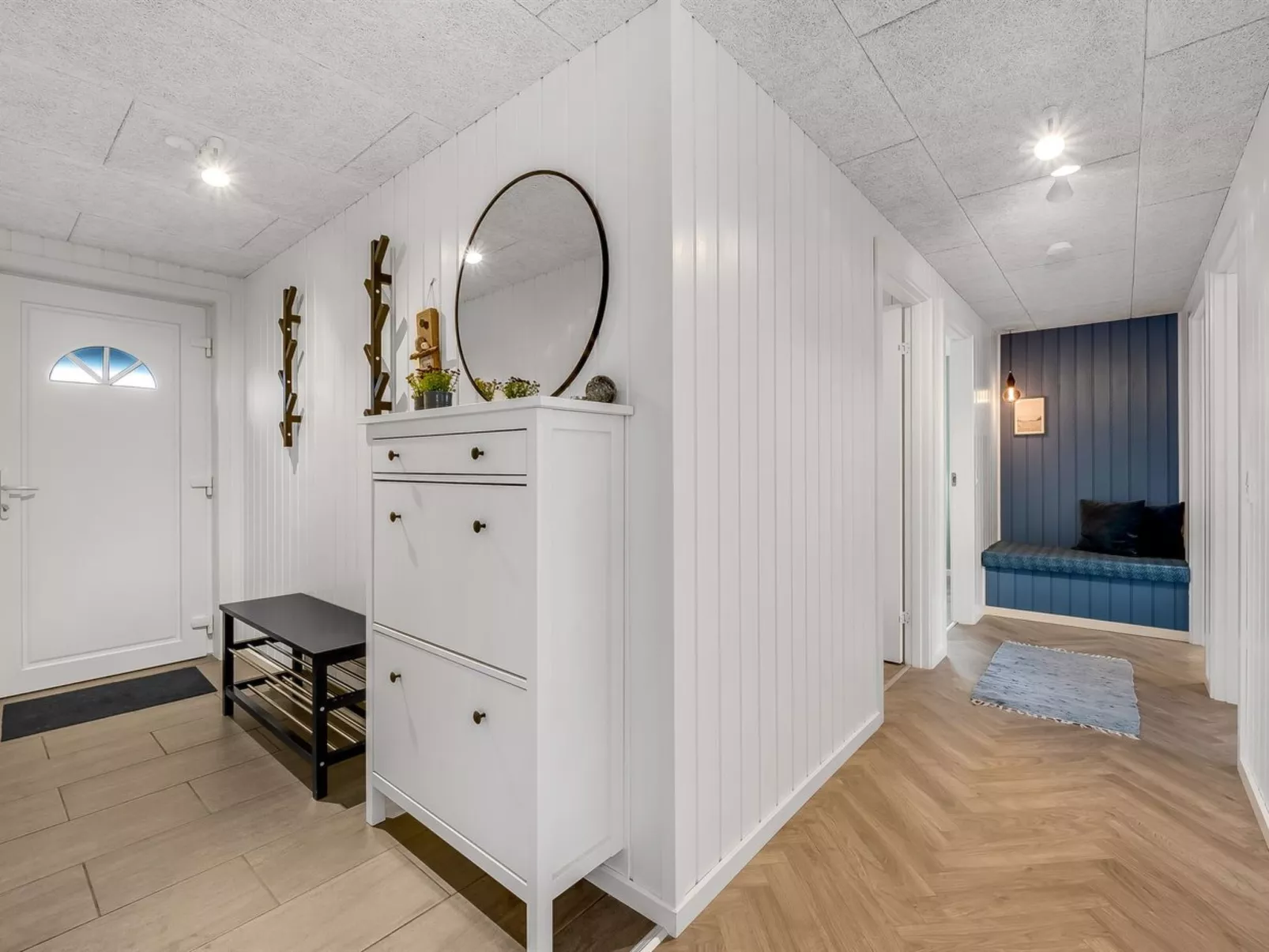 "Markku" - 400m from the sea-Inside