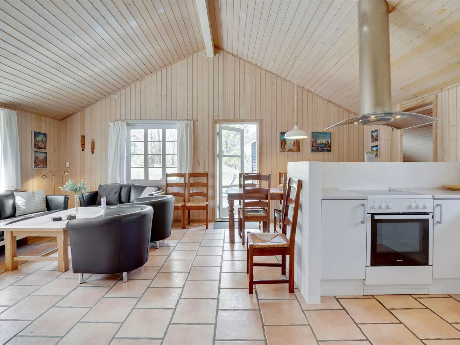 "Kristián" - 400m from the sea-Drinnen