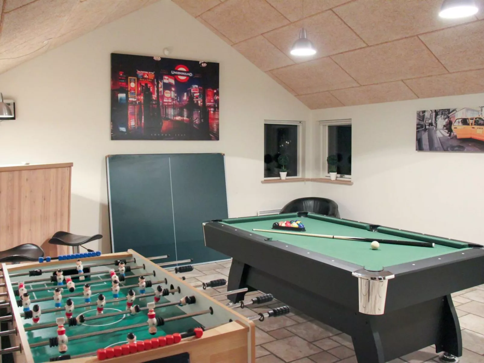 "Steen" - 800m from the sea-Drinnen