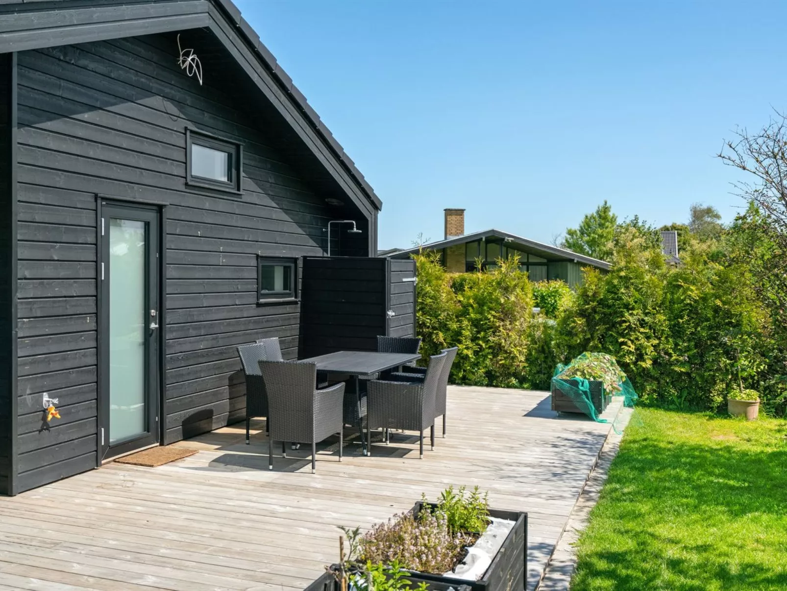 "Kjell" - 100m from the sea-Draußen