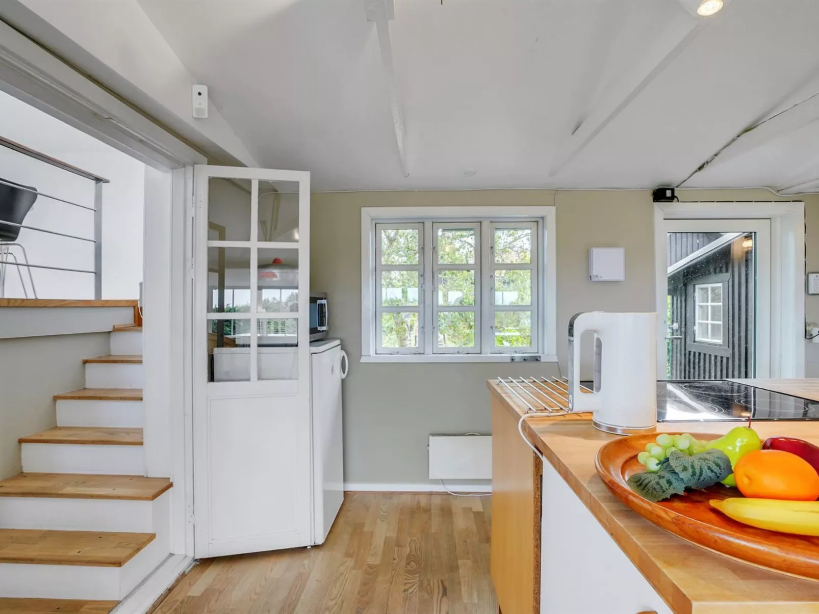 "Gren" - 90m to the fjord-Inside