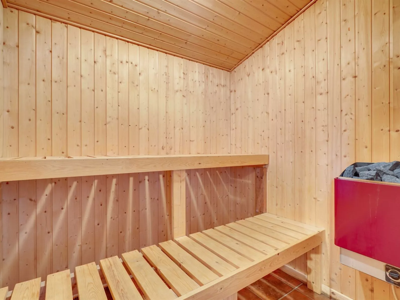 "Kalotta" - 3.2km from the sea-Drinnen