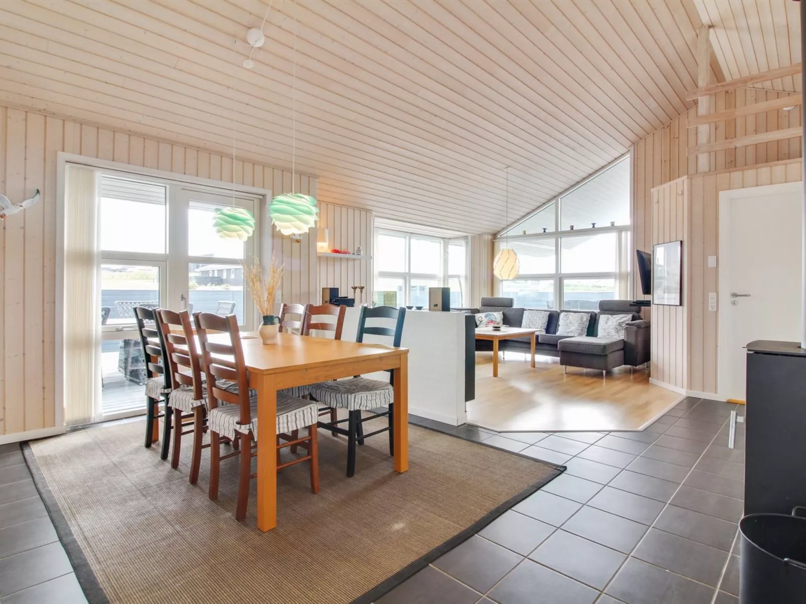 "Anett" - 400m from the sea-Dedans