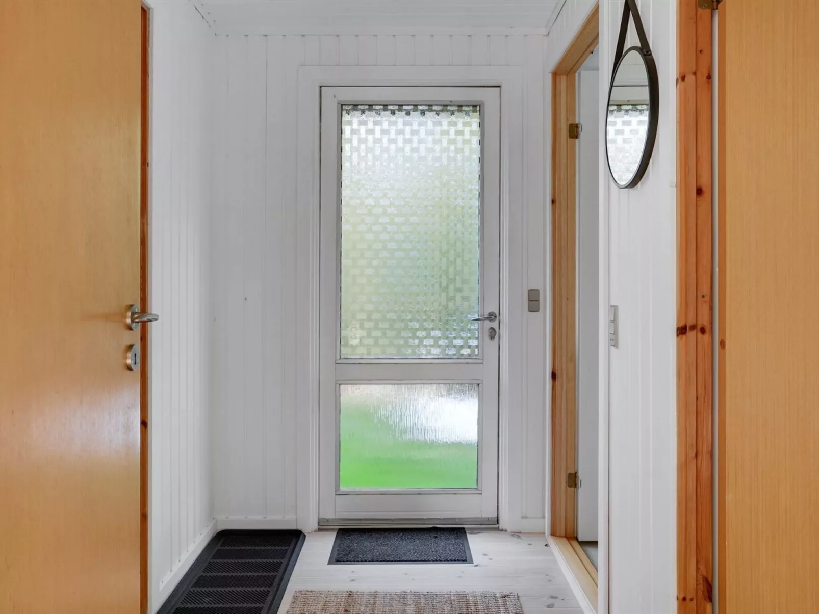 "Skjold" - 600m from the sea-Dedans