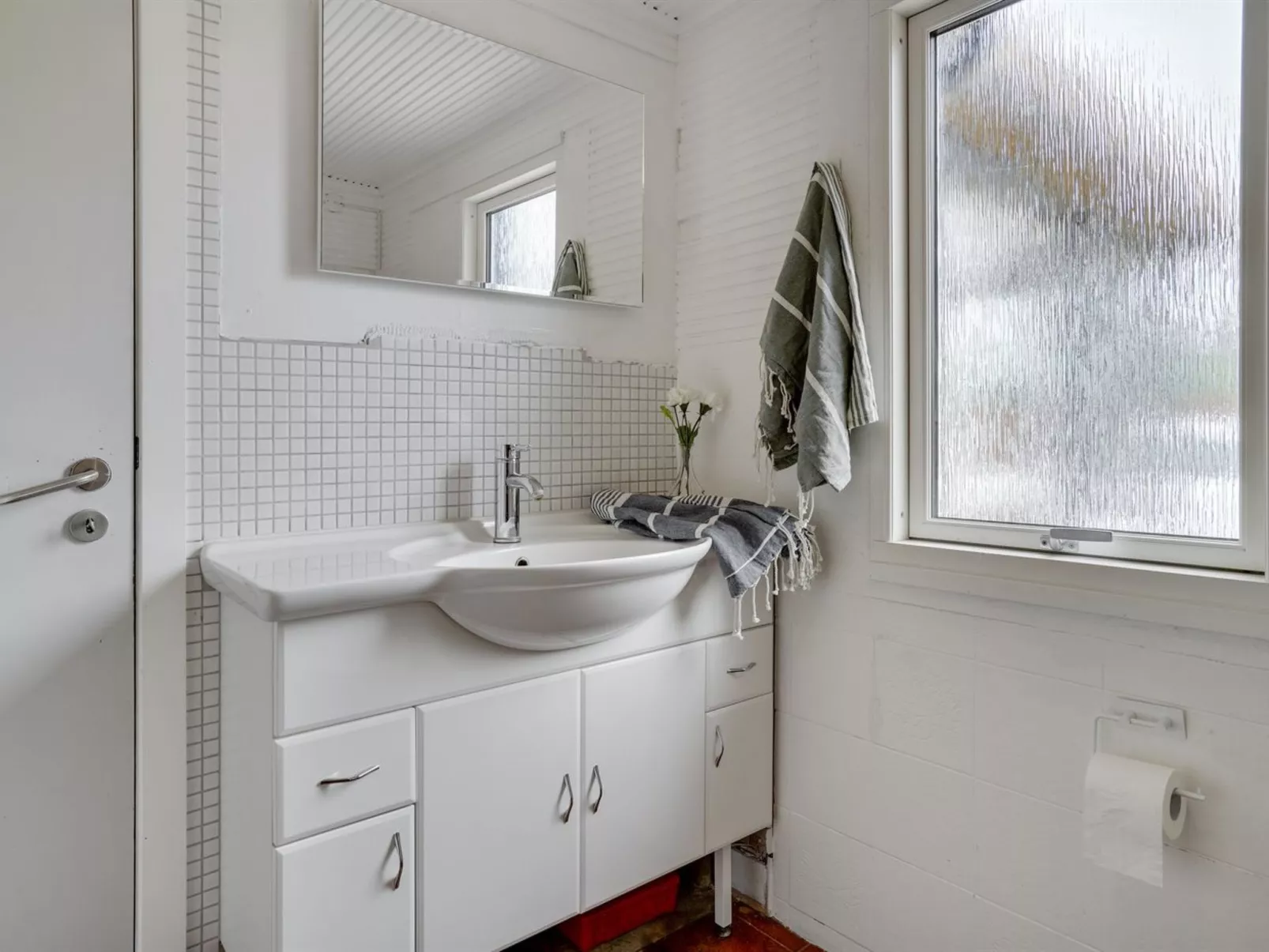 "Sigurd" - 20m from the sea-Inside