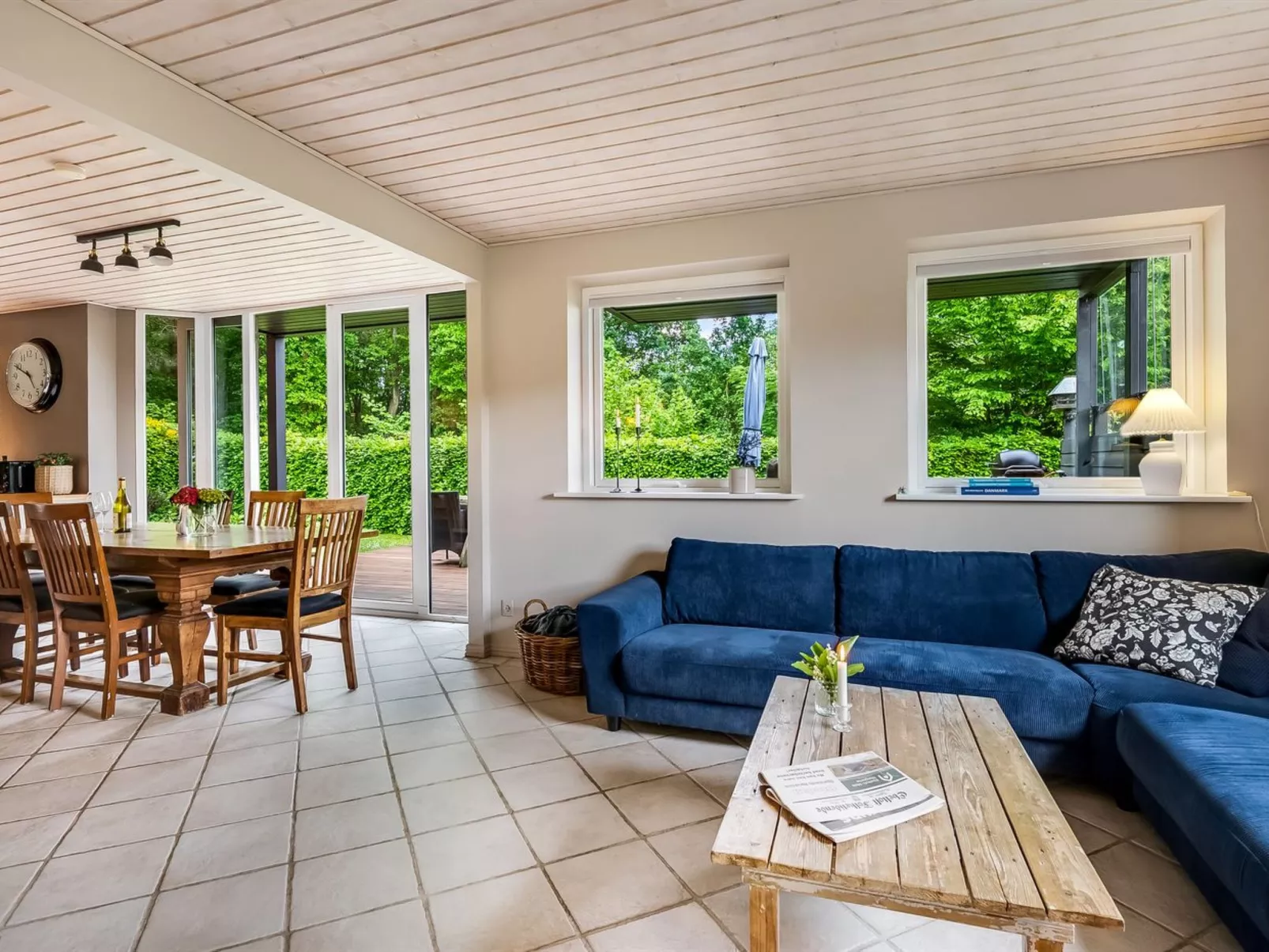 "Thiokk" - 500m from the sea-Inside