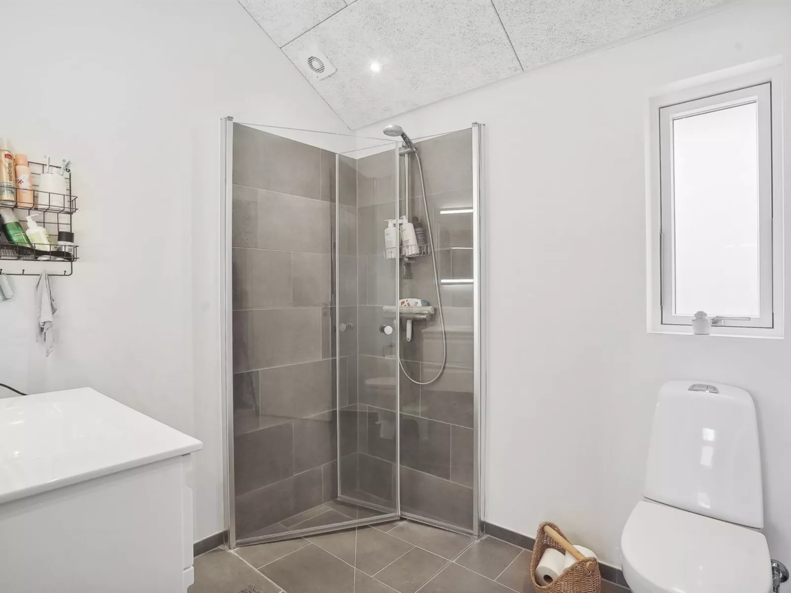 "Gunholm" - 150m from the sea-Drinnen