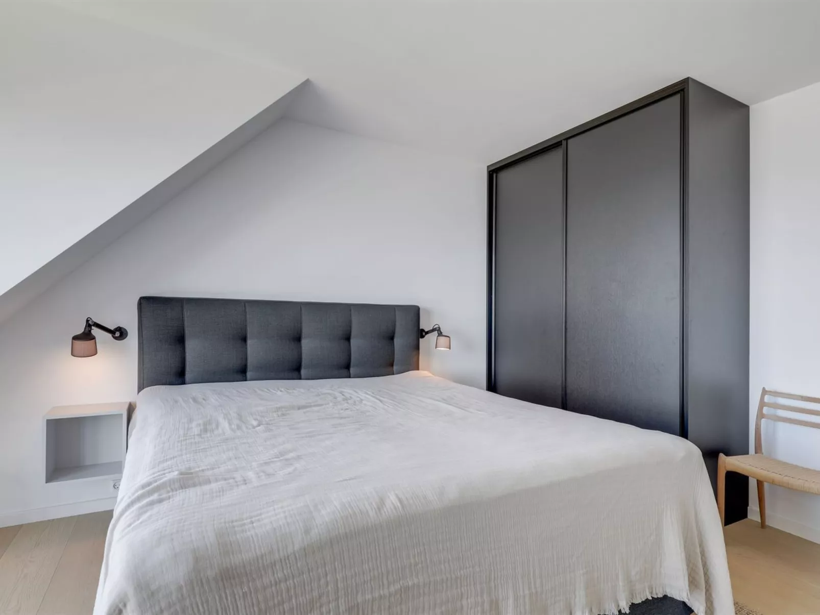 "Thormoth" - 200m from the sea-Inside