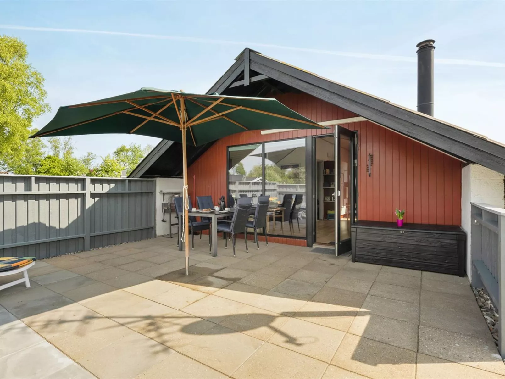 "Tican" - 400m from the sea-Outside