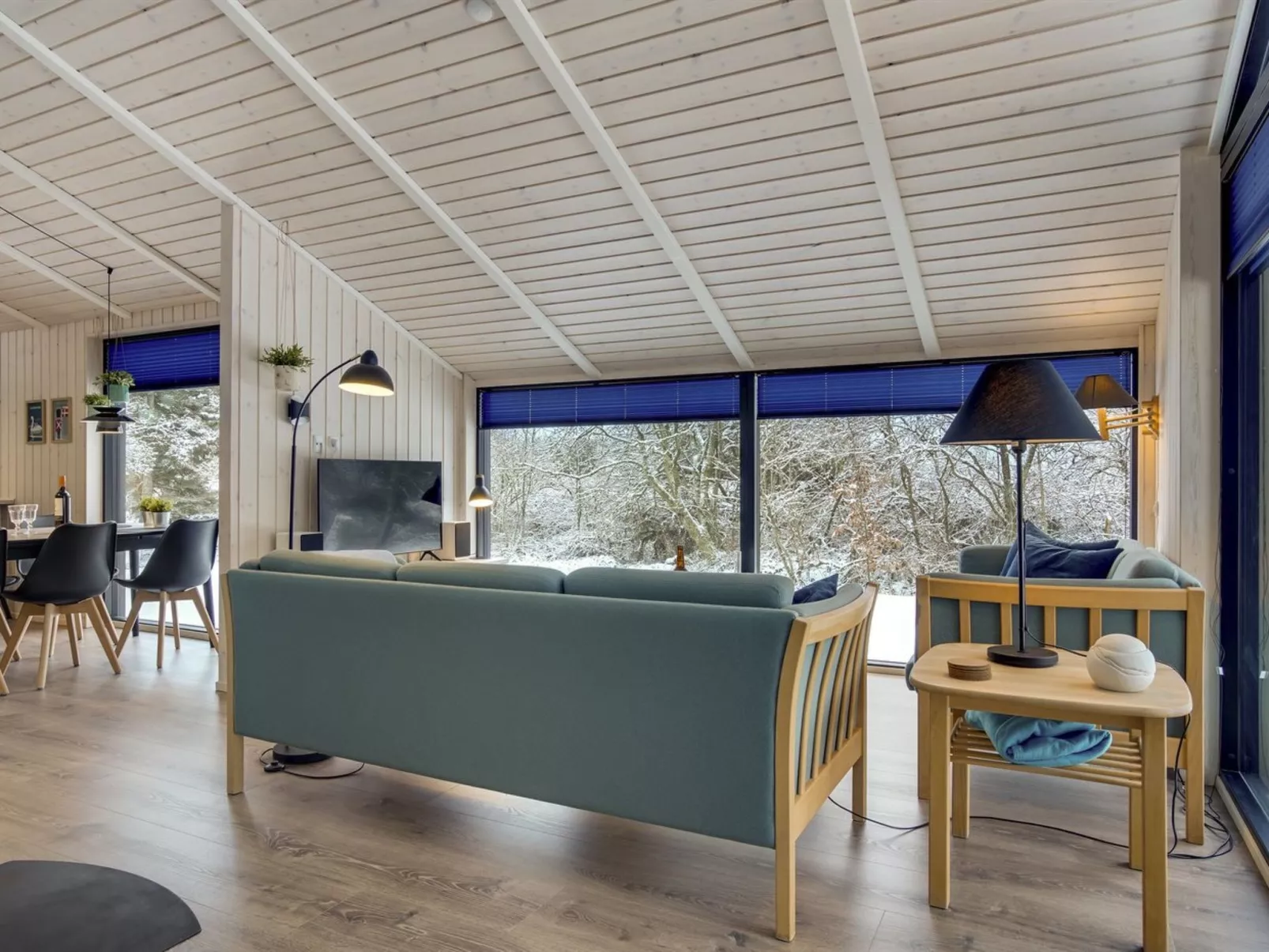 "Hildegard" - 1.5km from the sea-Drinnen