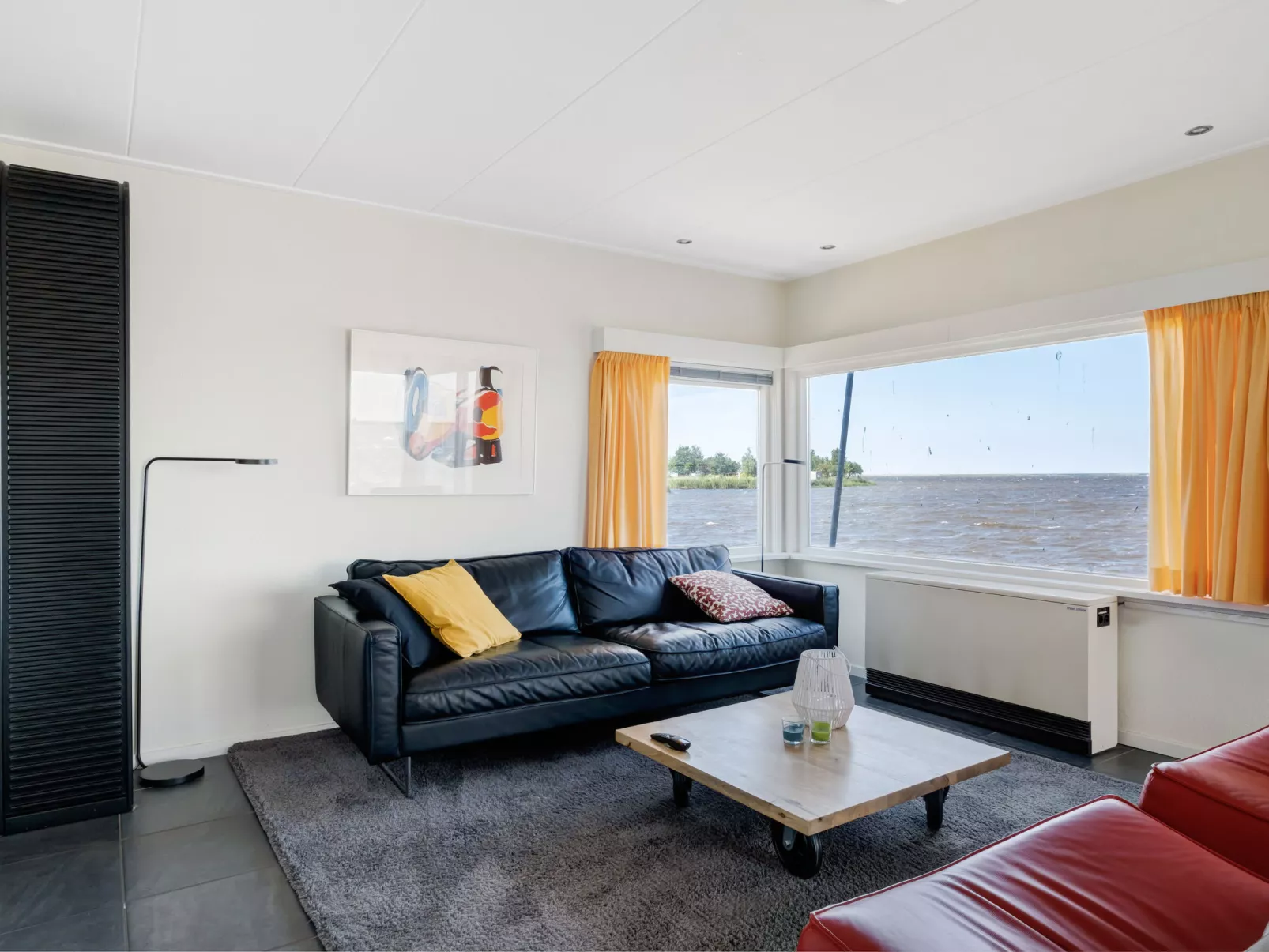 Jachthaven Oostmahorn-Inside