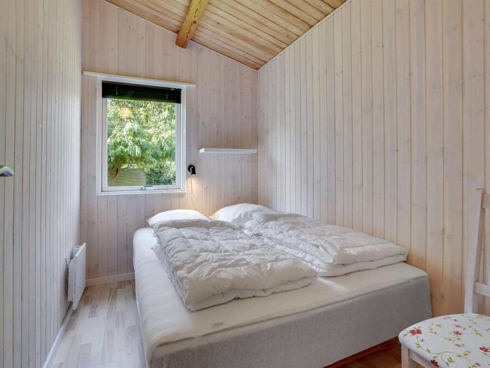 "Westman" - 200m from the sea-Inside