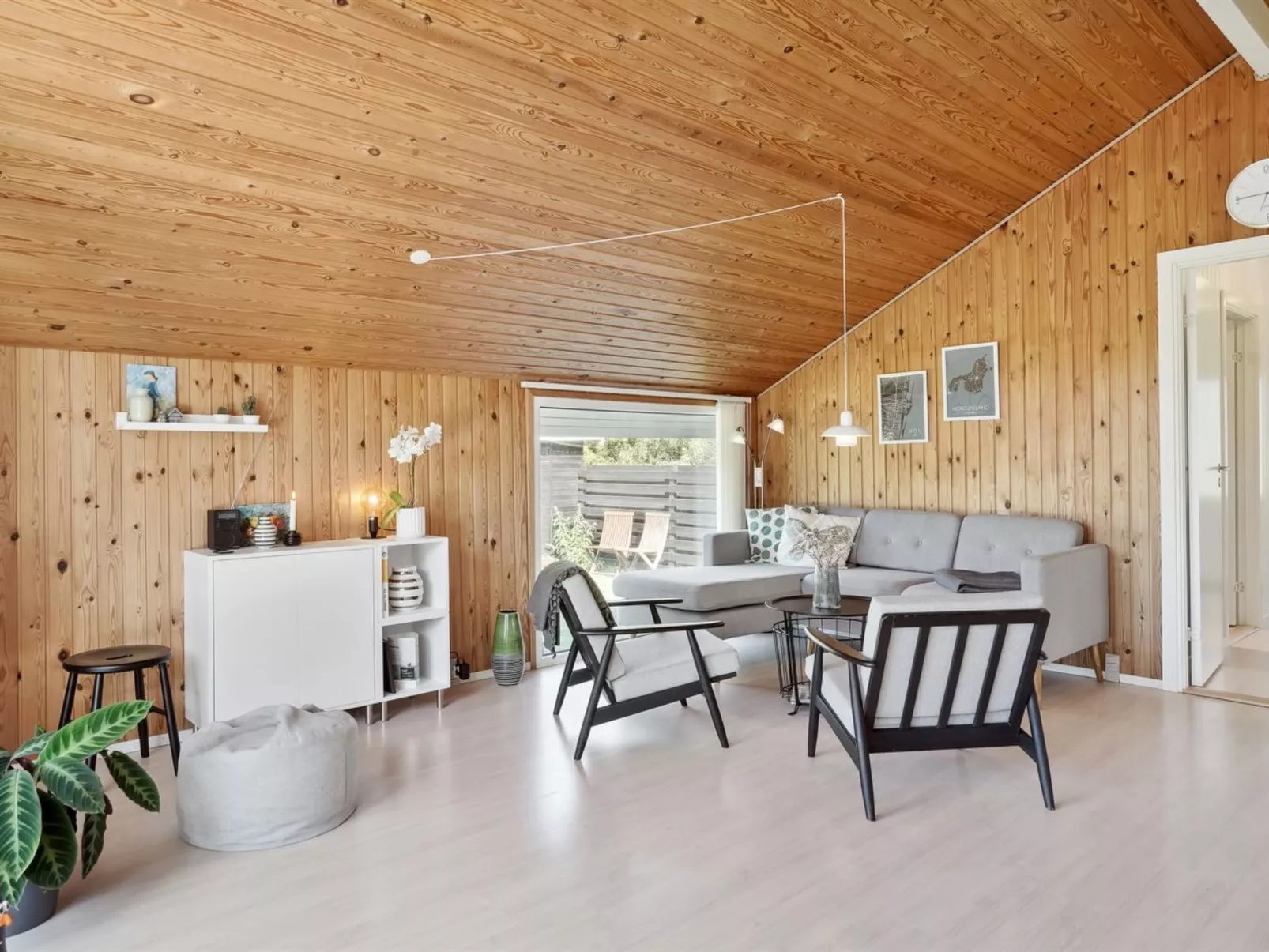 "Aderice" - 1km from the sea-Inside