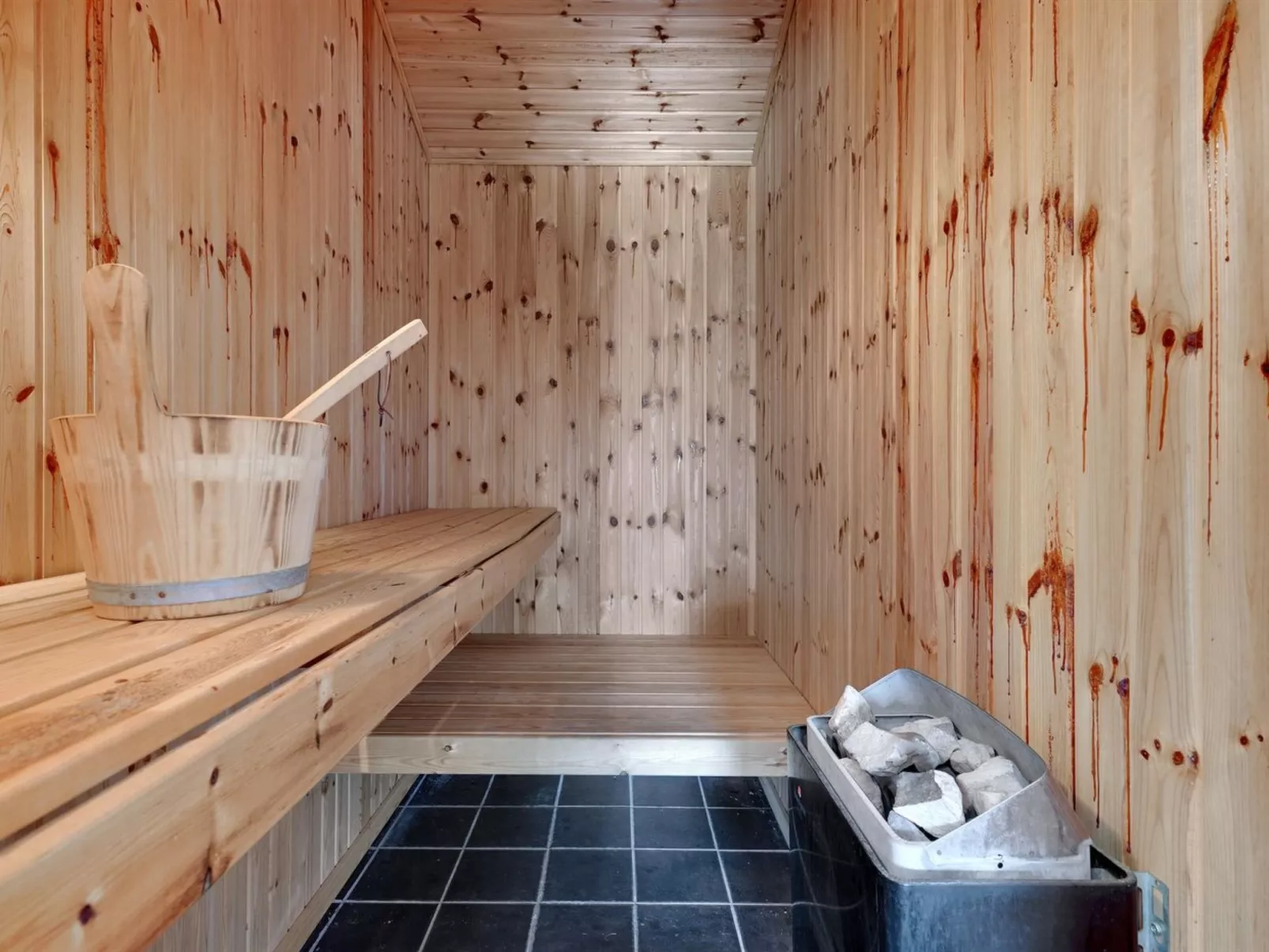 "Caia" - 375m from the sea-Dedans