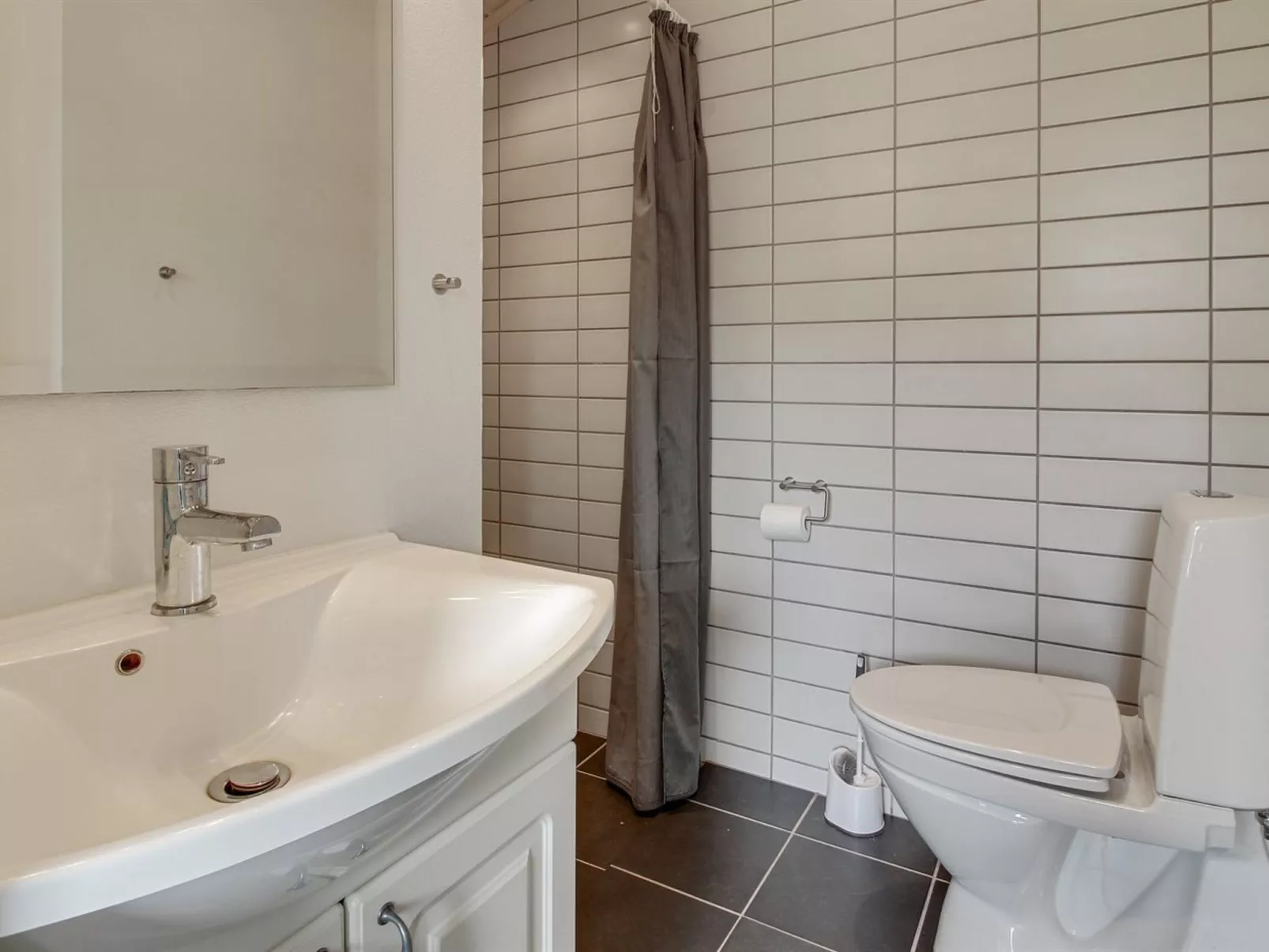 "Jannic" - 300m to the fjord-Inside