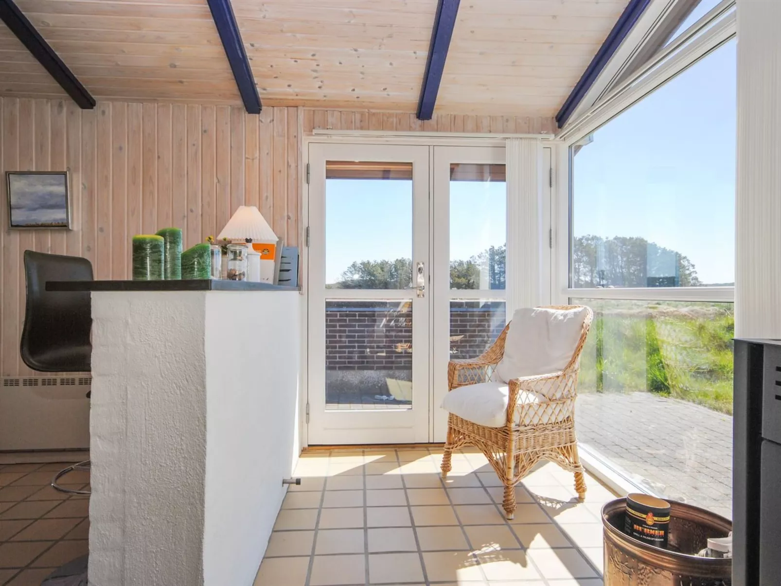 "Jerrik" - 900m from the sea-Dedans