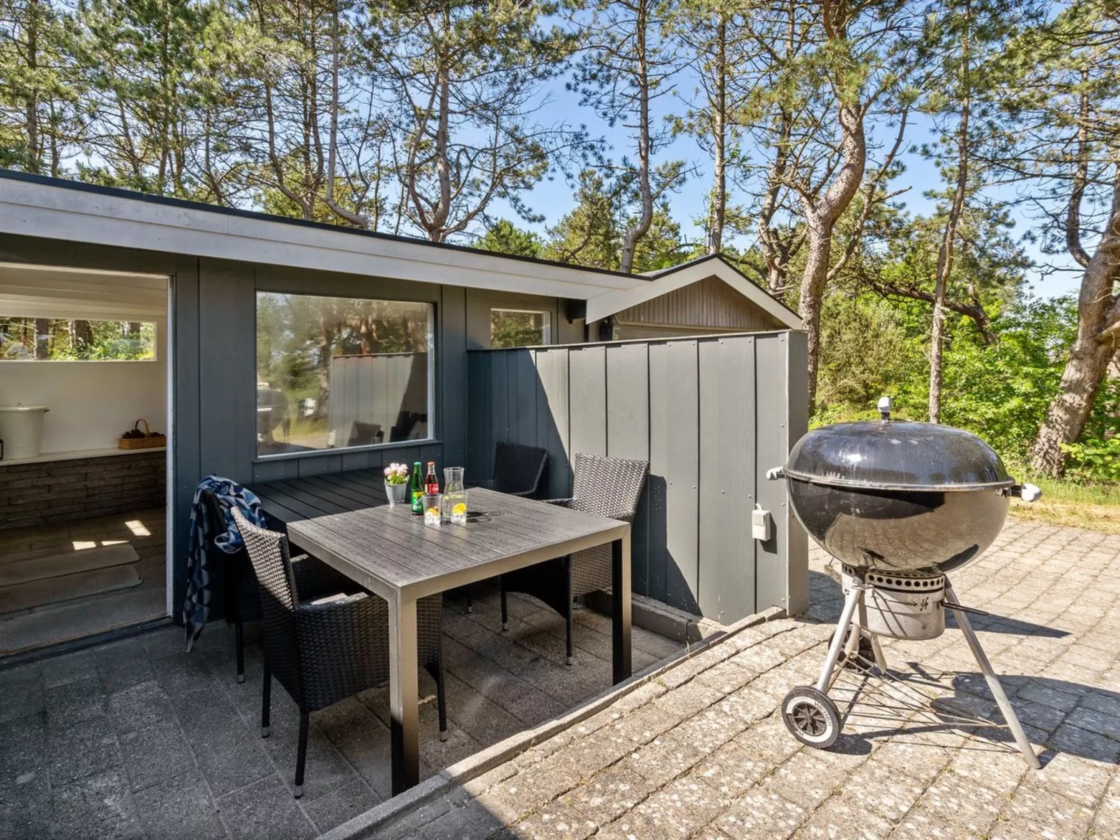 "Solvey" - 2km from the sea-Draußen