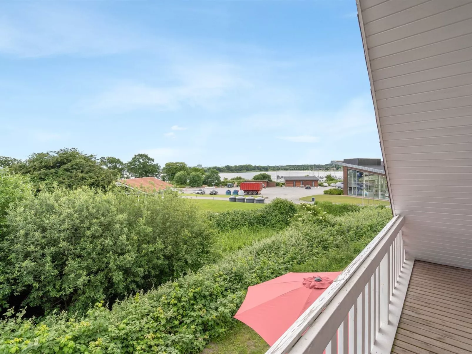 "Uffe" - 100m to the fjord-Dehors