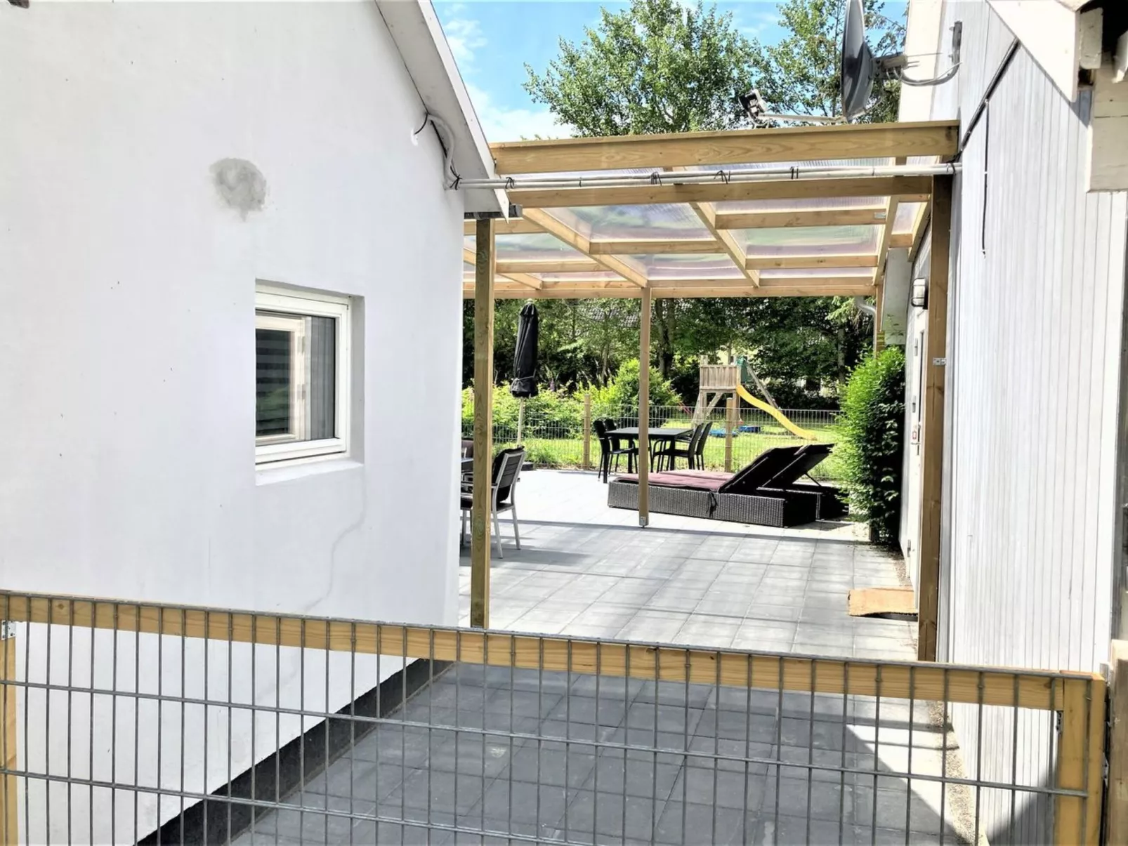 "Thrugels" - 200m from the sea-Outside